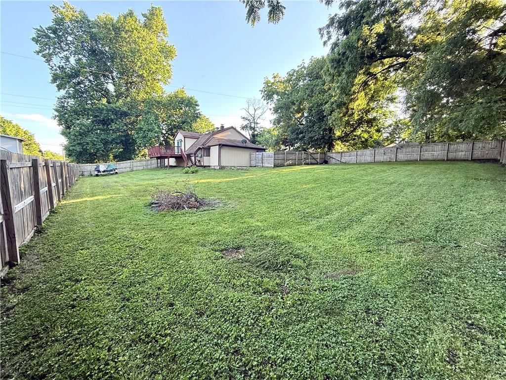 3127 Gene Field Road — photo 21