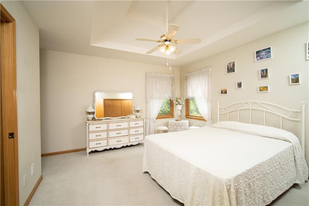 220 E 7th Street — photo 12