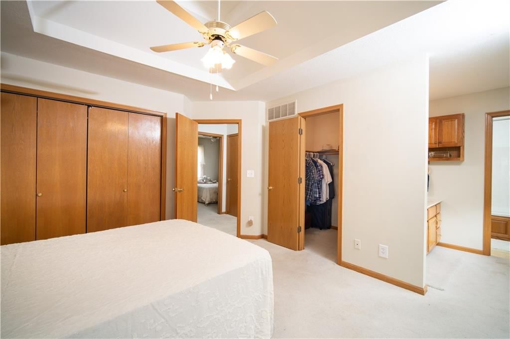 220 E 7th Street — photo 13