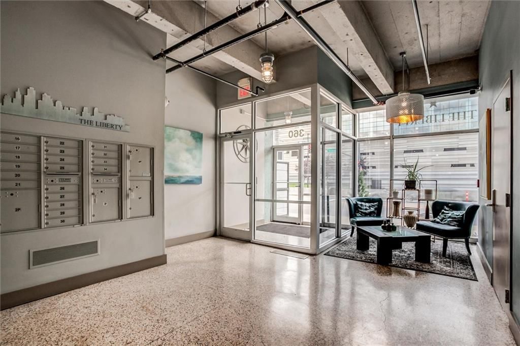 360 W Pershing Road — photo 24
