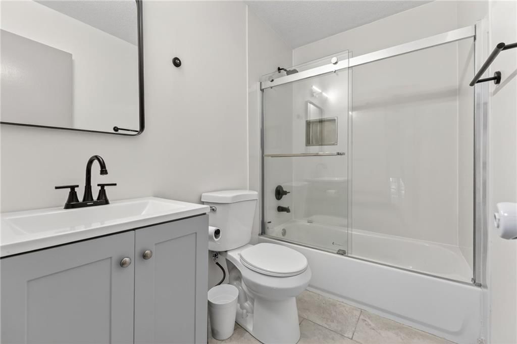 5320 NW 87th Street — photo 15