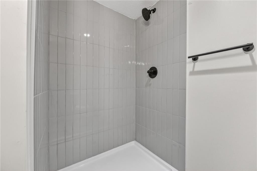 5320 NW 87th Street — photo 16
