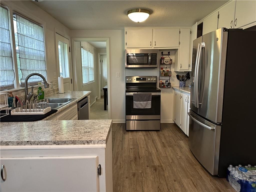 822 Sunset Avenue — photo 6