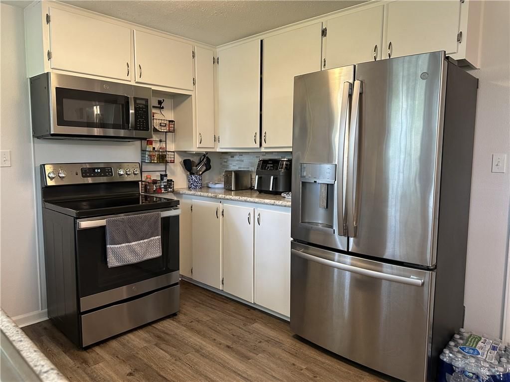 822 Sunset Avenue — photo 8