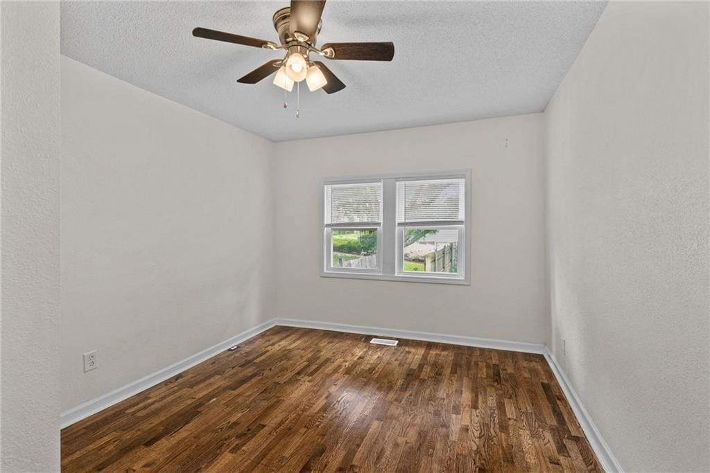 522 S Cedar Avenue — photo 15