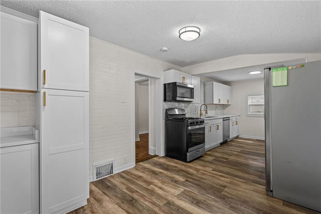 522 S Cedar Avenue — photo 18