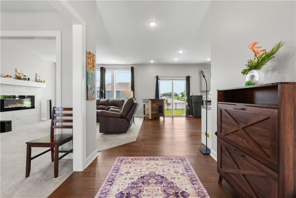 1717 SW Hightown Drive — photo 5