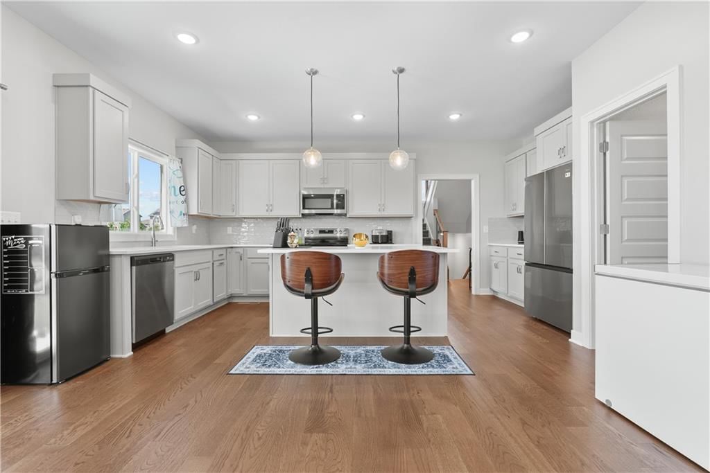 1717 SW Hightown Drive — photo 11