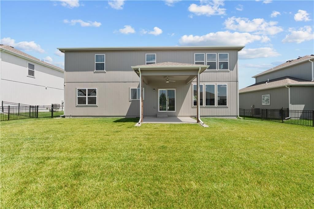 1717 SW Hightown Drive — photo 38