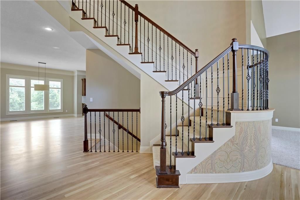 9302 W 157th Terrace — photo 4