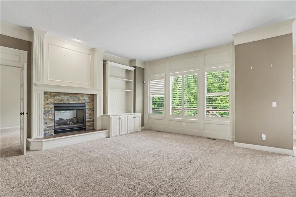 9302 W 157th Terrace — photo 11