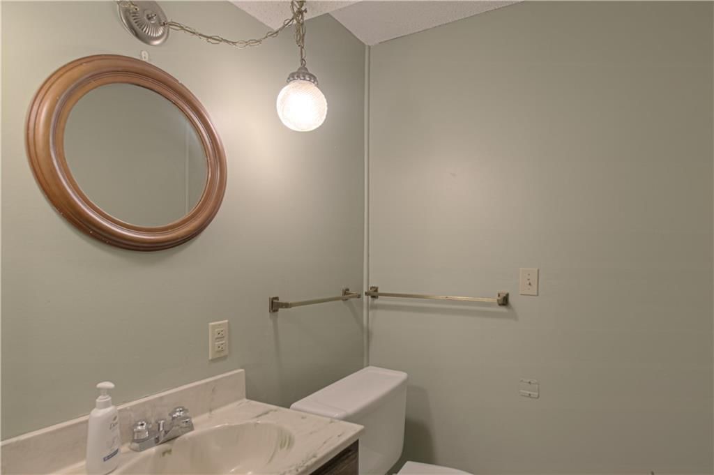 Photo 22 of 29 - 16307 Spring Valley Road, Belton, MO 64012
