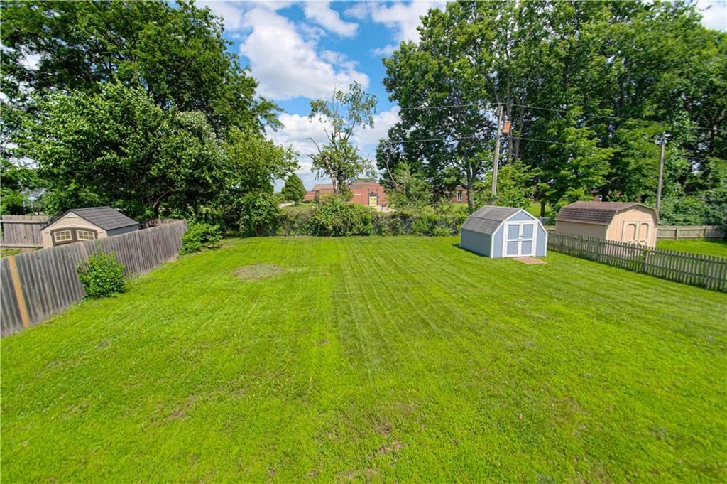 Photo 24 of 29 - 16307 Spring Valley Road, Belton, MO 64012