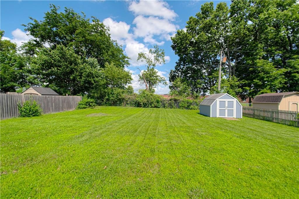 Photo 25 of 29 - 16307 Spring Valley Road, Belton, MO 64012