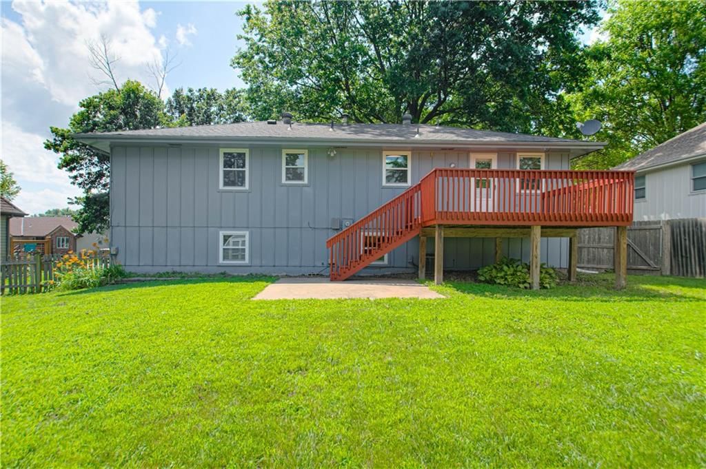 Photo 27 of 29 - 16307 Spring Valley Road, Belton, MO 64012