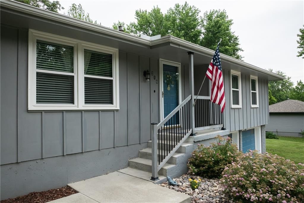 218 SW 20th Terrace — photo 8