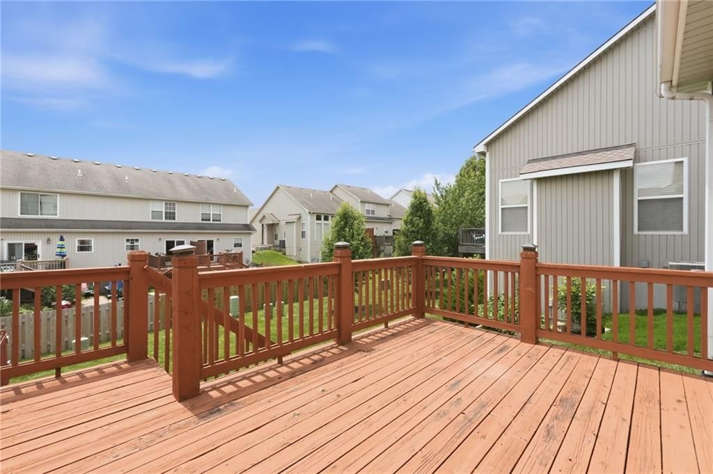 12719 Walker Avenue — photo 30