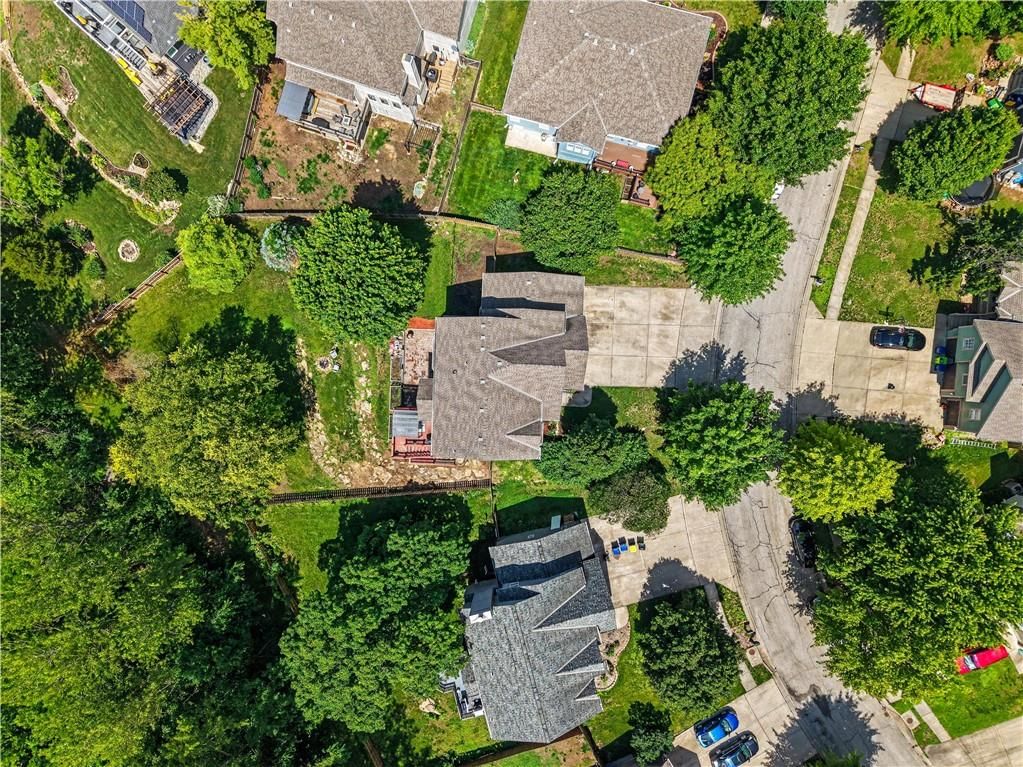 905 Ash Drive — photo 37