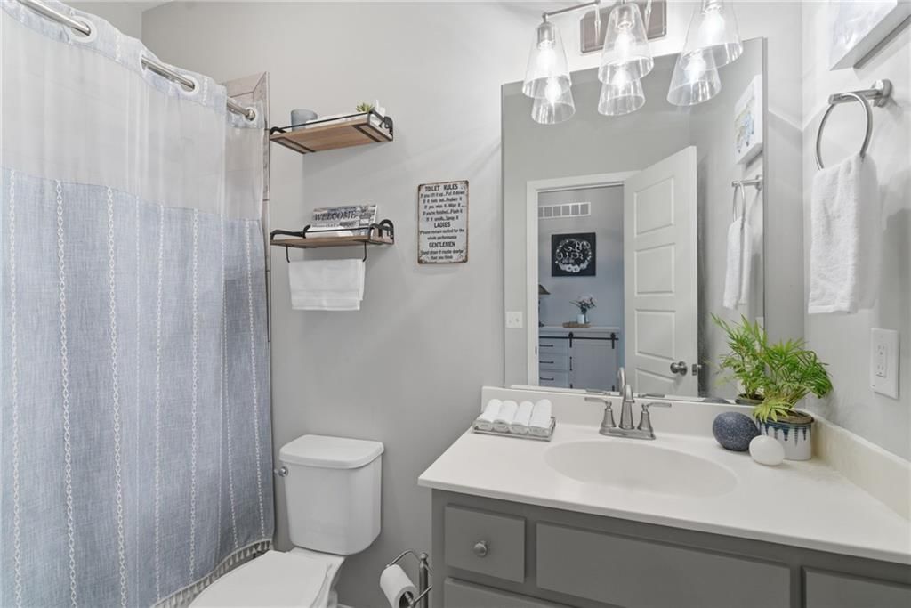 1019 N Cedarcrest Drive — photo 18