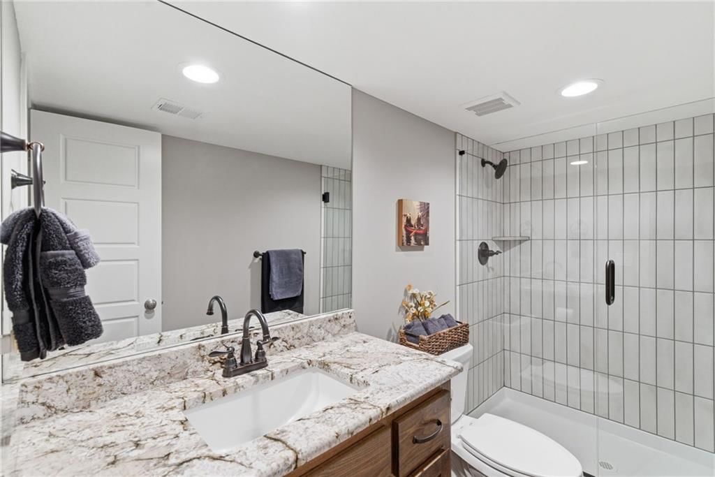 1019 N Cedarcrest Drive — photo 31