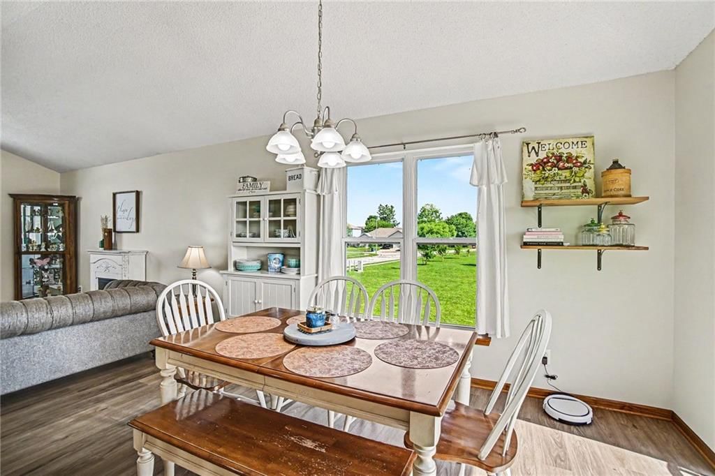 18607 Wildflower Drive — photo 9