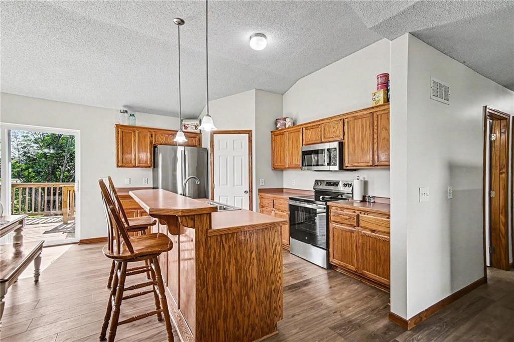 18607 Wildflower Drive — photo 12