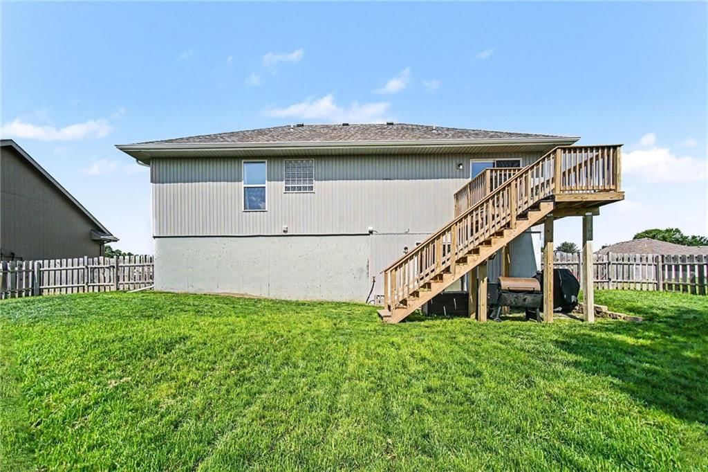 18607 Wildflower Drive — photo 25