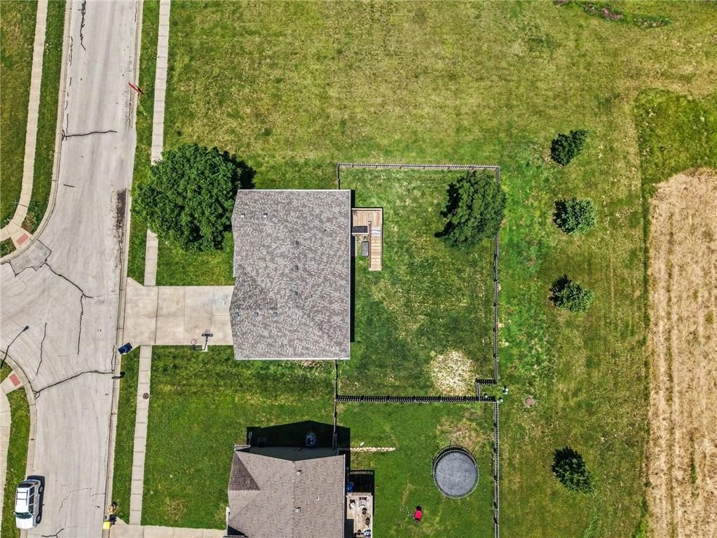 18607 Wildflower Drive — photo 28