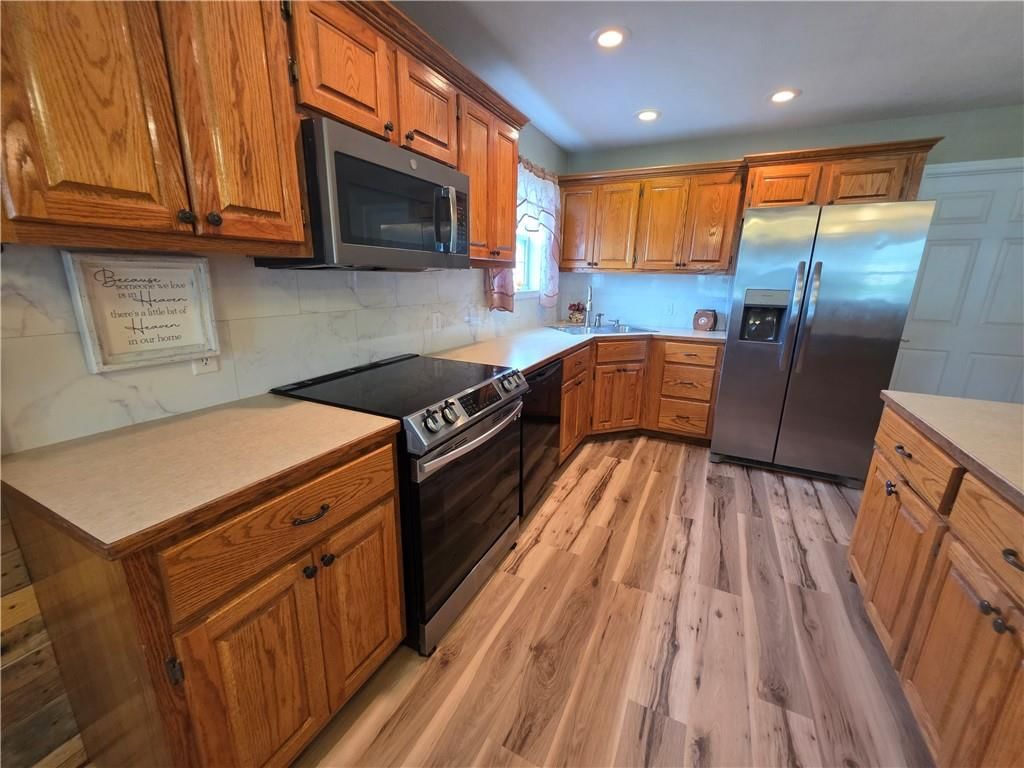 1401 S Main Street — photo 8