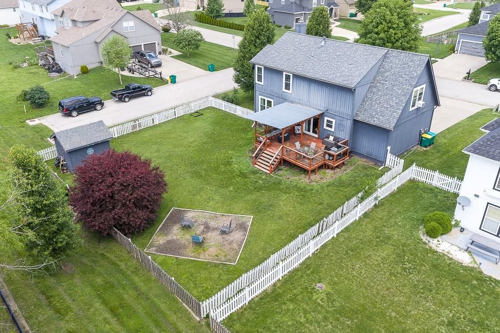 10541 Haskell Avenue — photo 29