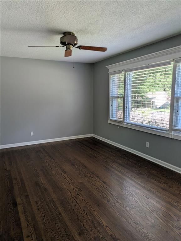 6712 W 72nd Street — photo 2