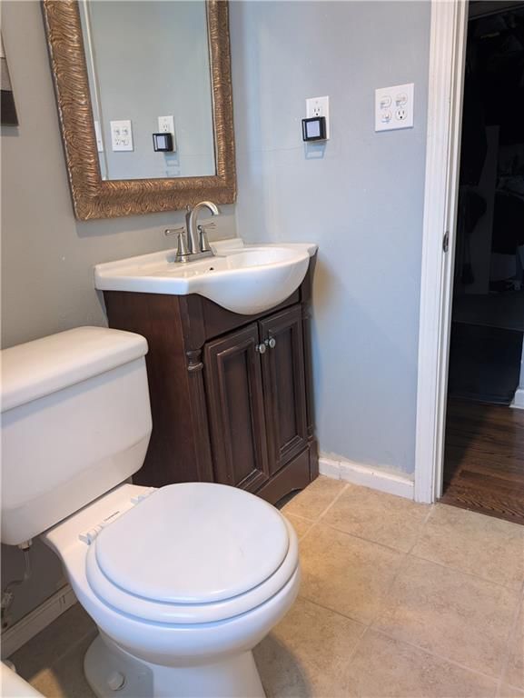 6712 W 72nd Street — photo 20
