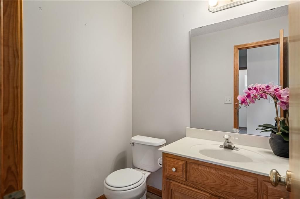 578 W Layton Street — photo 13