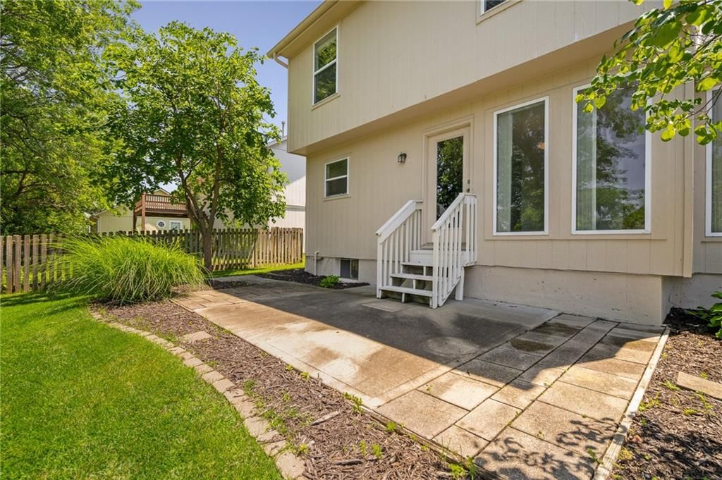 578 W Layton Street — photo 33