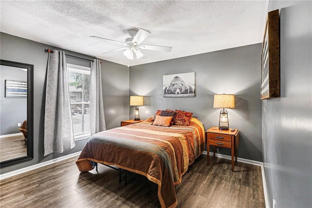 1406 N Mart Way Drive — photo 15