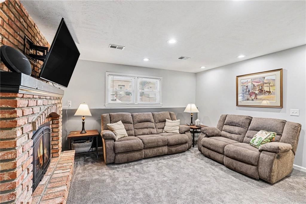 1406 N Mart Way Drive — photo 21