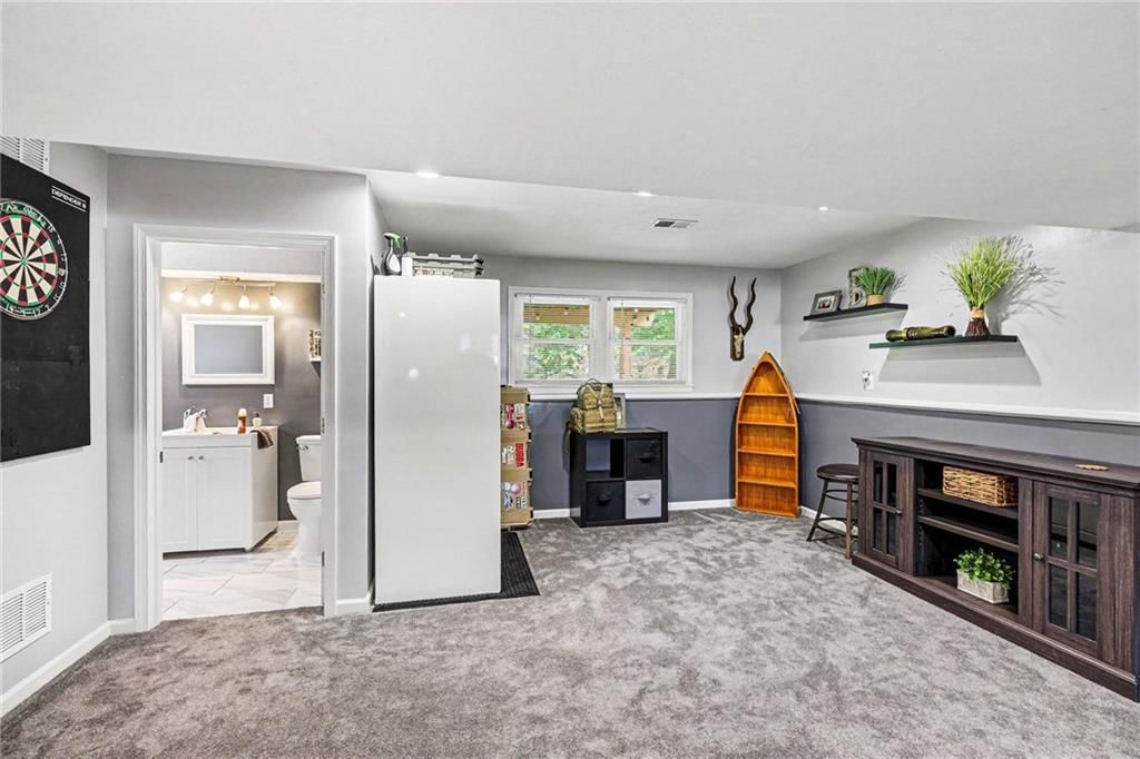 1406 N Mart Way Drive — photo 23