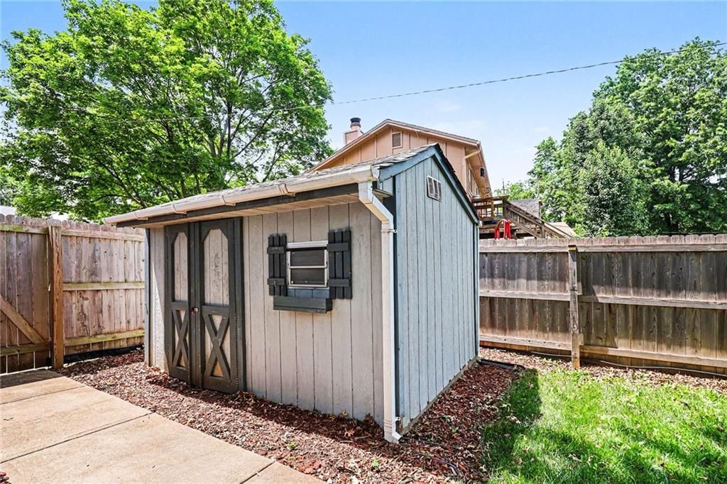 1406 N Mart Way Drive — photo 27