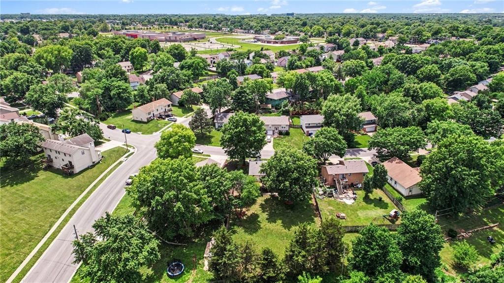 1406 N Mart Way Drive — photo 33