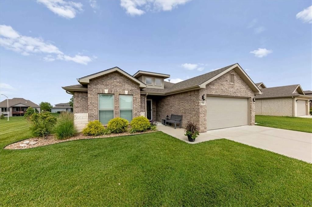 7528 Arapahoe Drive — photo 2