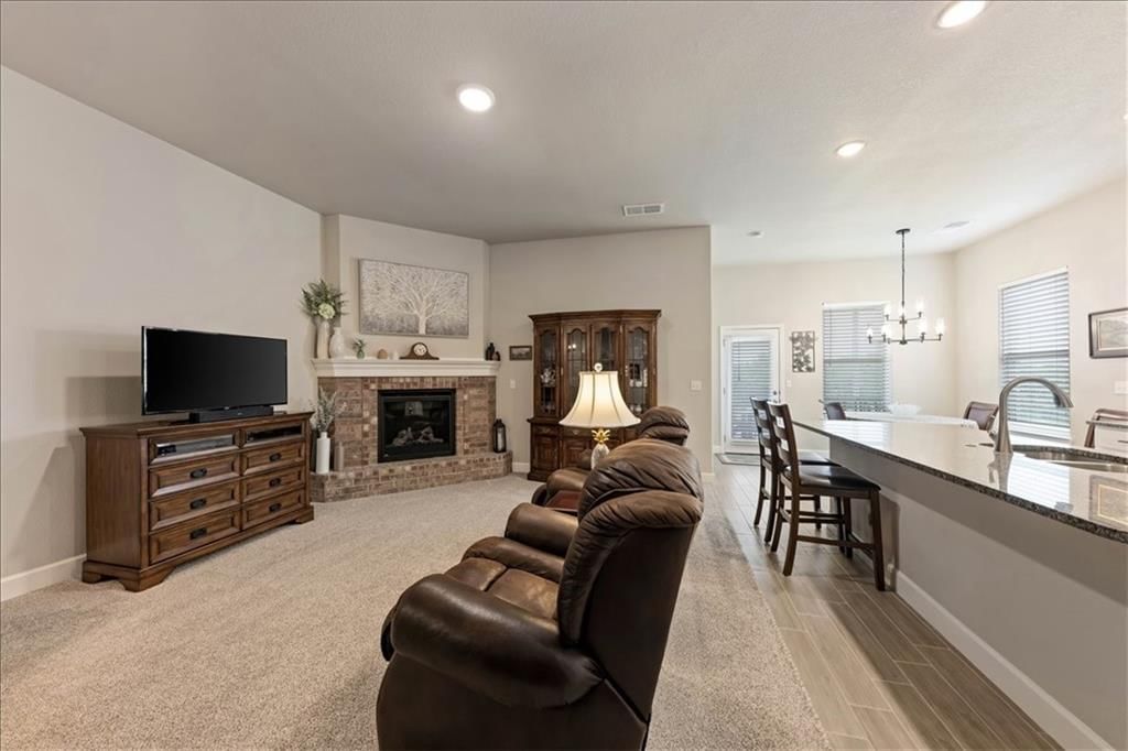 7528 Arapahoe Drive — photo 8