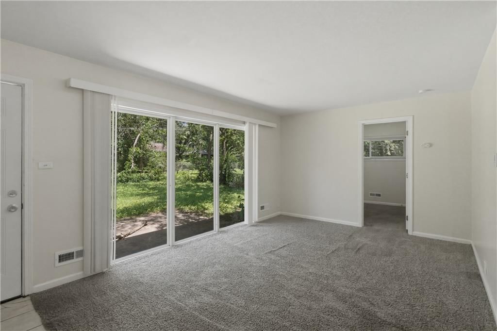 7802 E 112 Street — photo 13