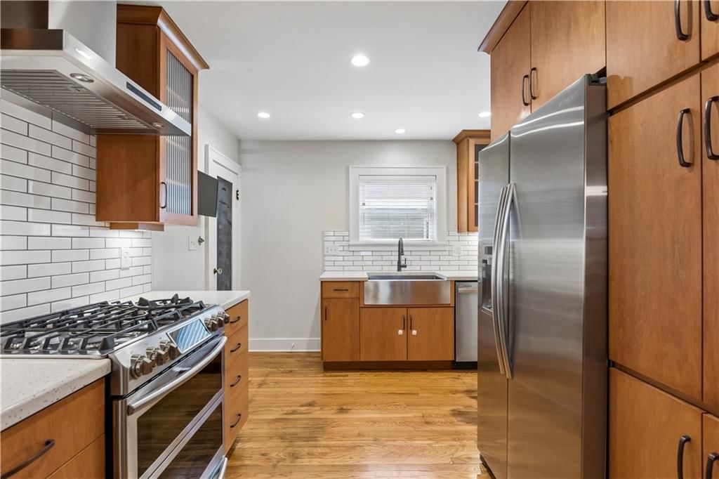 6017 Holmes Street — photo 8