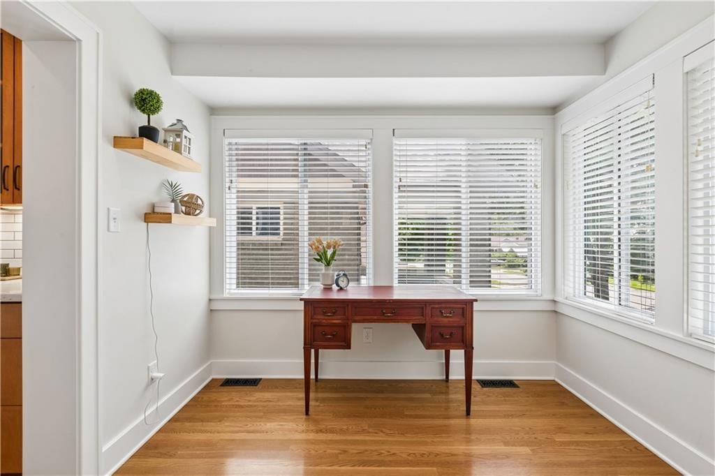6017 Holmes Street — photo 12