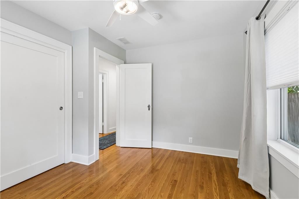 6017 Holmes Street — photo 20