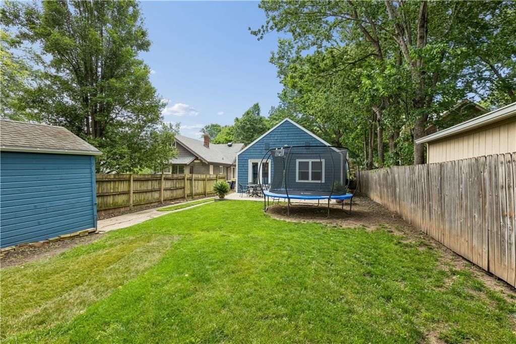 6017 Holmes Street — photo 27
