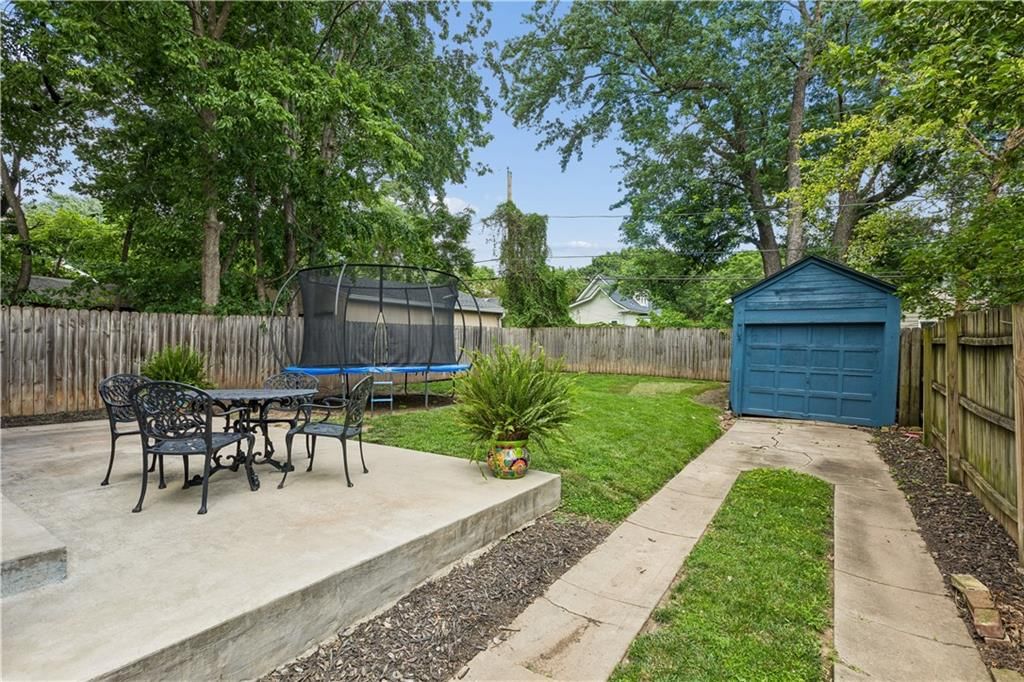 6017 Holmes Street — photo 28
