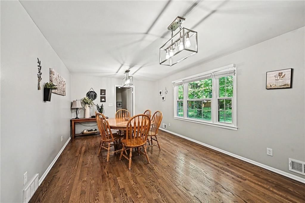 56 Maple Drive — photo 5
