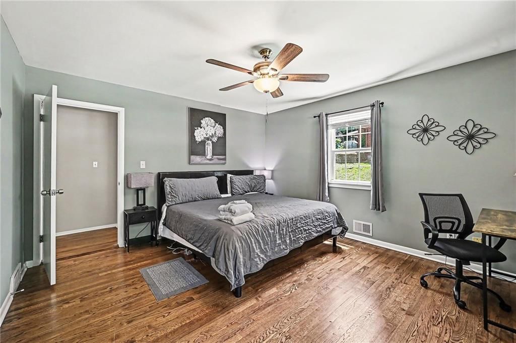 56 Maple Drive — photo 13