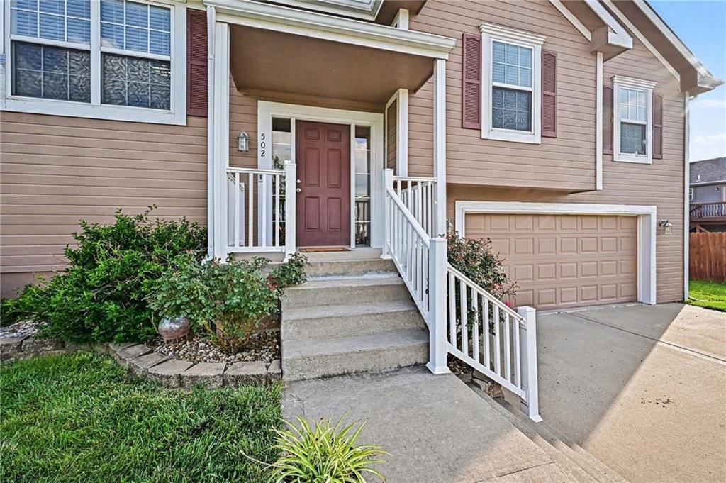 502 Lake Meadows Drive — photo 4